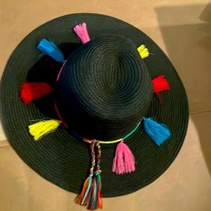 Black beach hat with colorful tassels